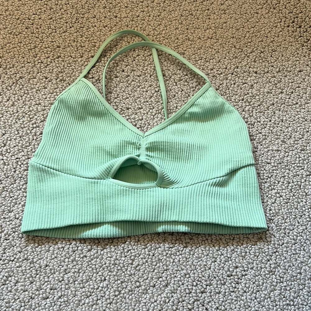 Free People Tank top with cut out size XS/S in mint.